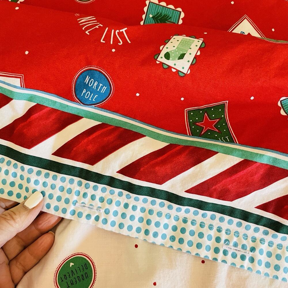 Marks & Spencer Christmas Duvet Cover Toddler Bed Reversible Naughty/Nice 52x76 - Picture 7 of 8